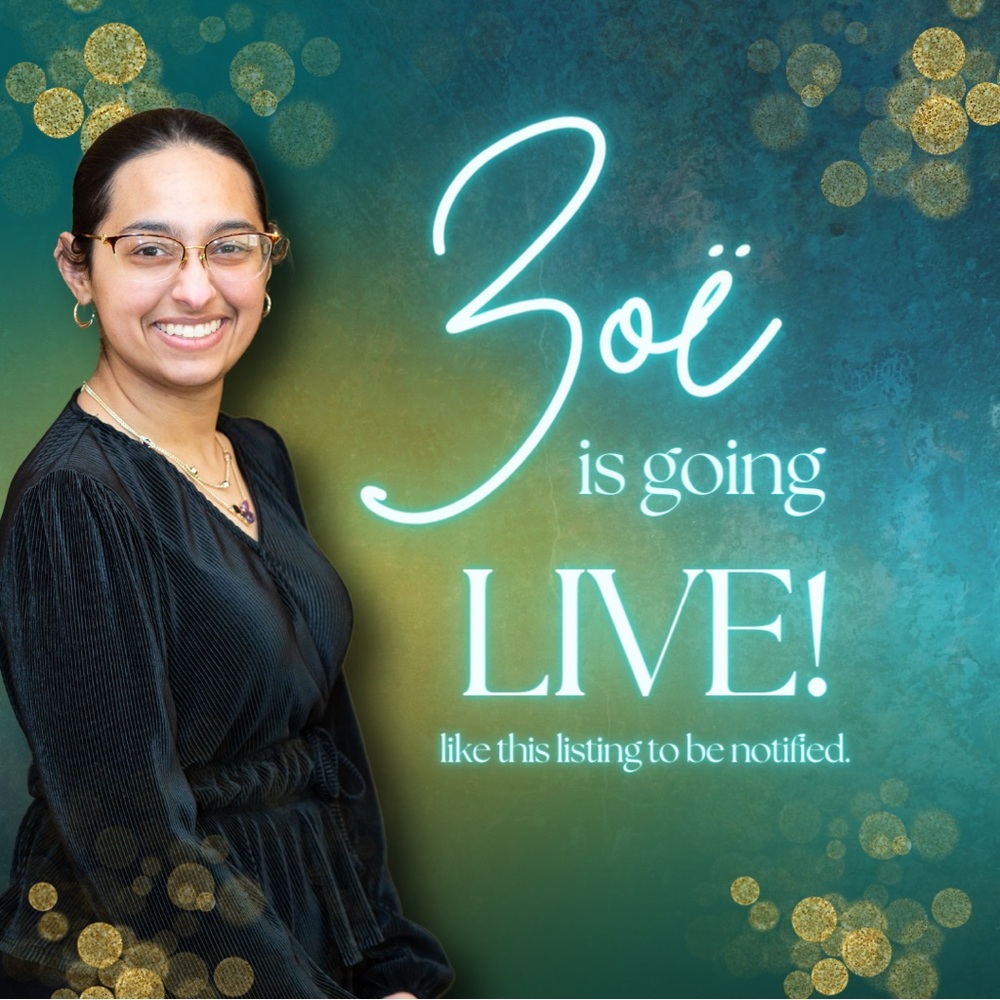 Zoë is going LIVE!